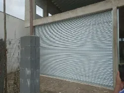 Portão Aragões Porta de Enrolar Imagem