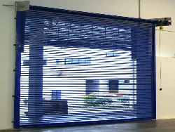 Porta de Enrolar Automática Microperfurada Imagem