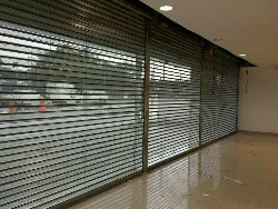 Porta de Enrolar Microperfurada Imagem